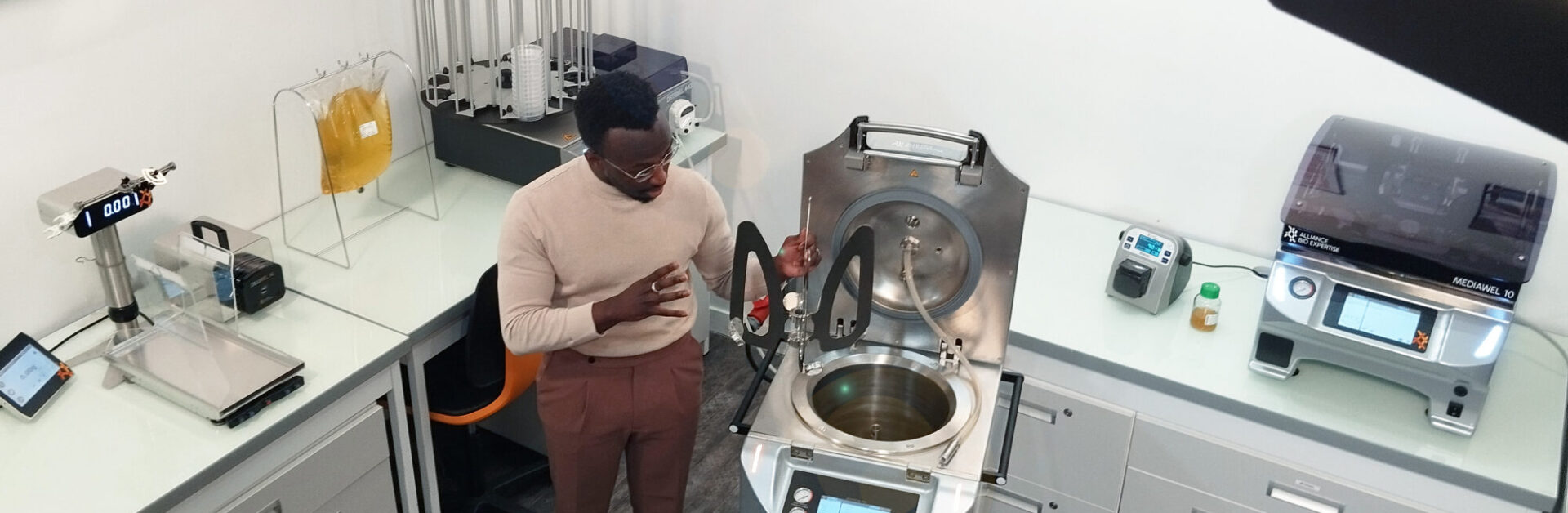 ABE-LIVE-online-session-for-microbiologists