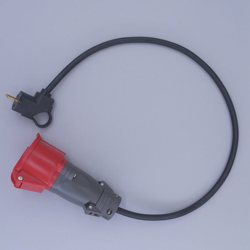 ADAPTATEUR POUR PRISE INDUSTRIELLE 16A - MONOPHASEE
